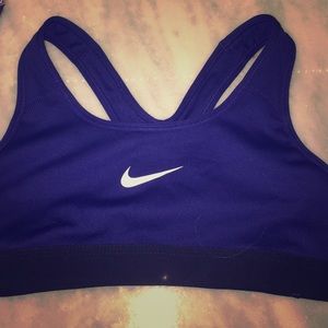nike sports bra